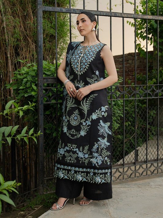 Black Mahnur Amaya Lawn'26 Embroidered Stitched 3-Piece Suit-MU-11