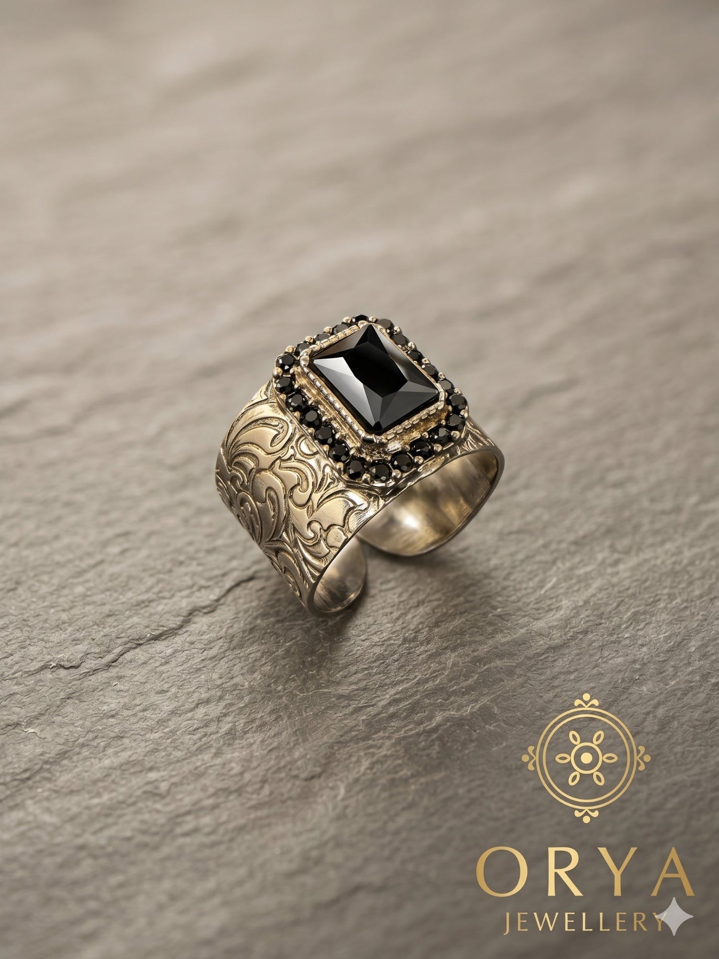 Orya Jewellery Adjustable Engraved Silver Ring-Black