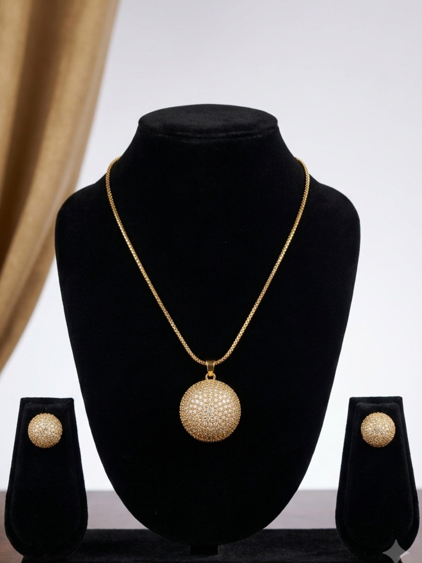Fashion Hub By Noor Bilal-Pendent Set