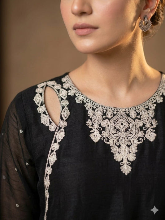 Black Duas Boutique Chiffon Embroidered Stitched 3-Piece Suit-Black Glam