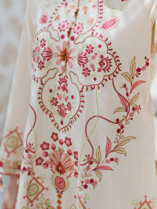 Lamorado Lawn Embroidered Unstitched 2-Piece Suit-SA26SD204-EMB