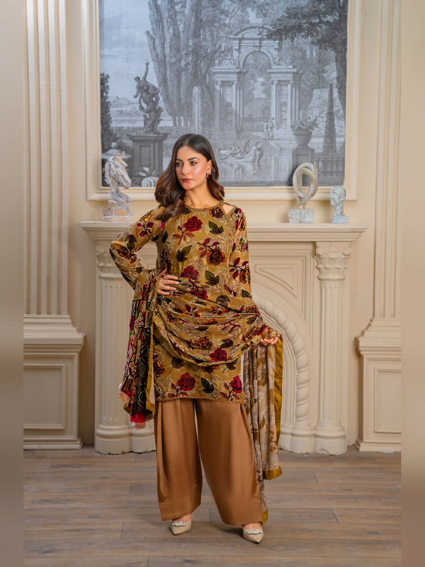 Noori Palachi Embossed Printed Unstitched 3-Piece Suit