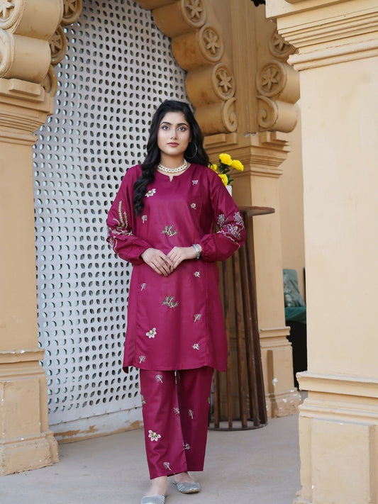 Stylish Collection Aaraish Linen Embroidered Co-Ord Set–Amiya