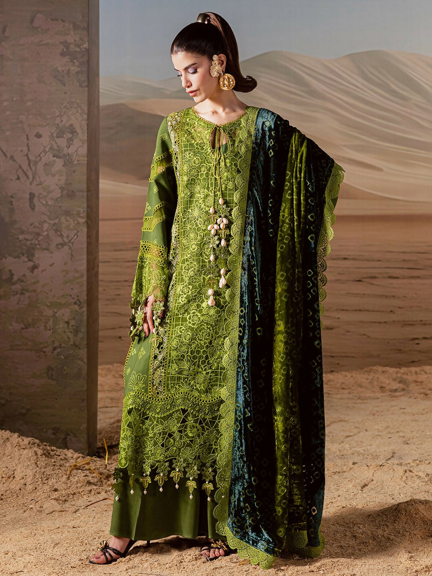Mahnur Amelia Kotrai Embroidered Stitched 3-Piece Suit–CK-012