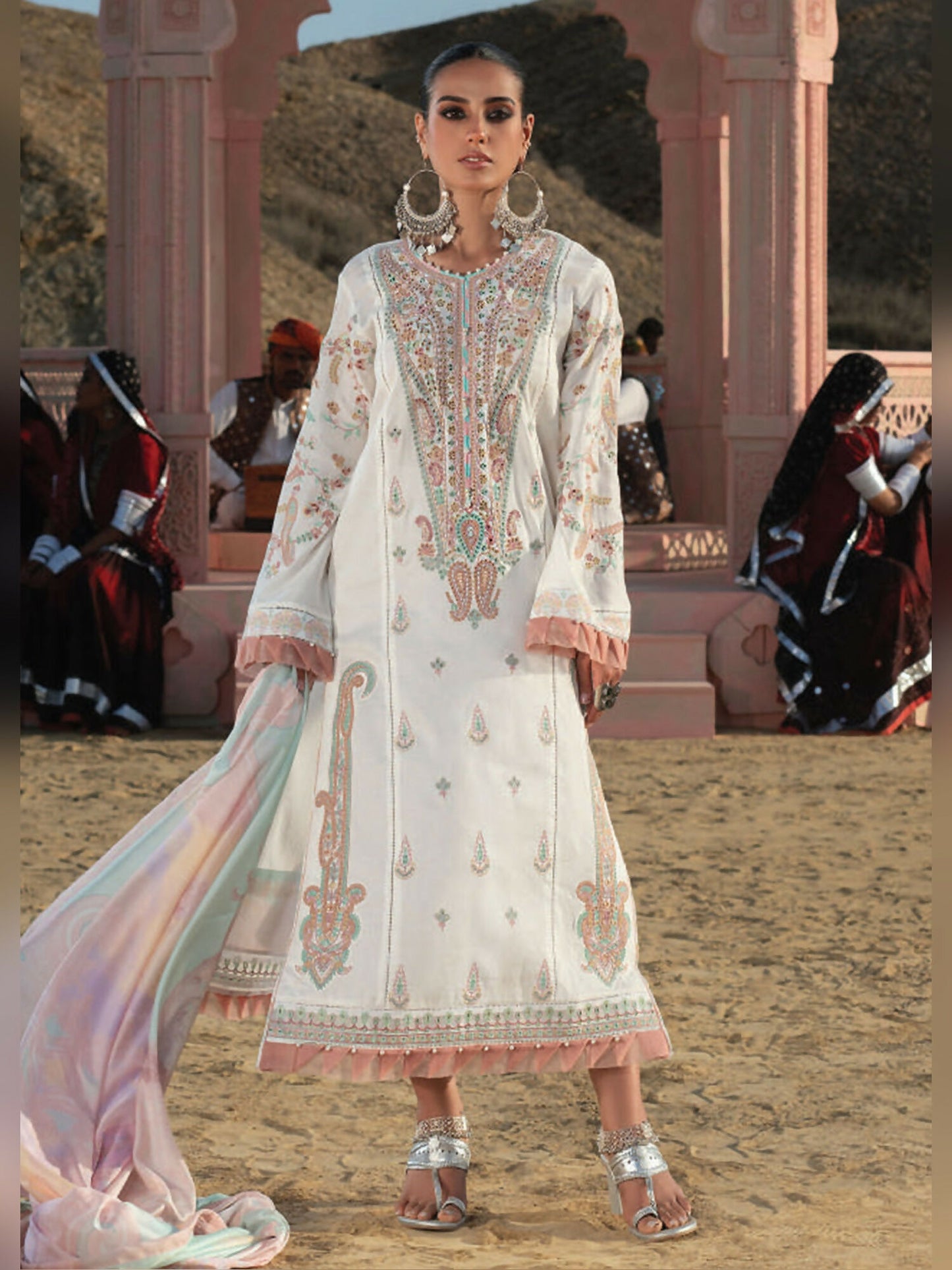 White Wardha Saleem Summer Collection Lawn Embroidered Unstitched 3-Piece Suit-D-01 Noor
