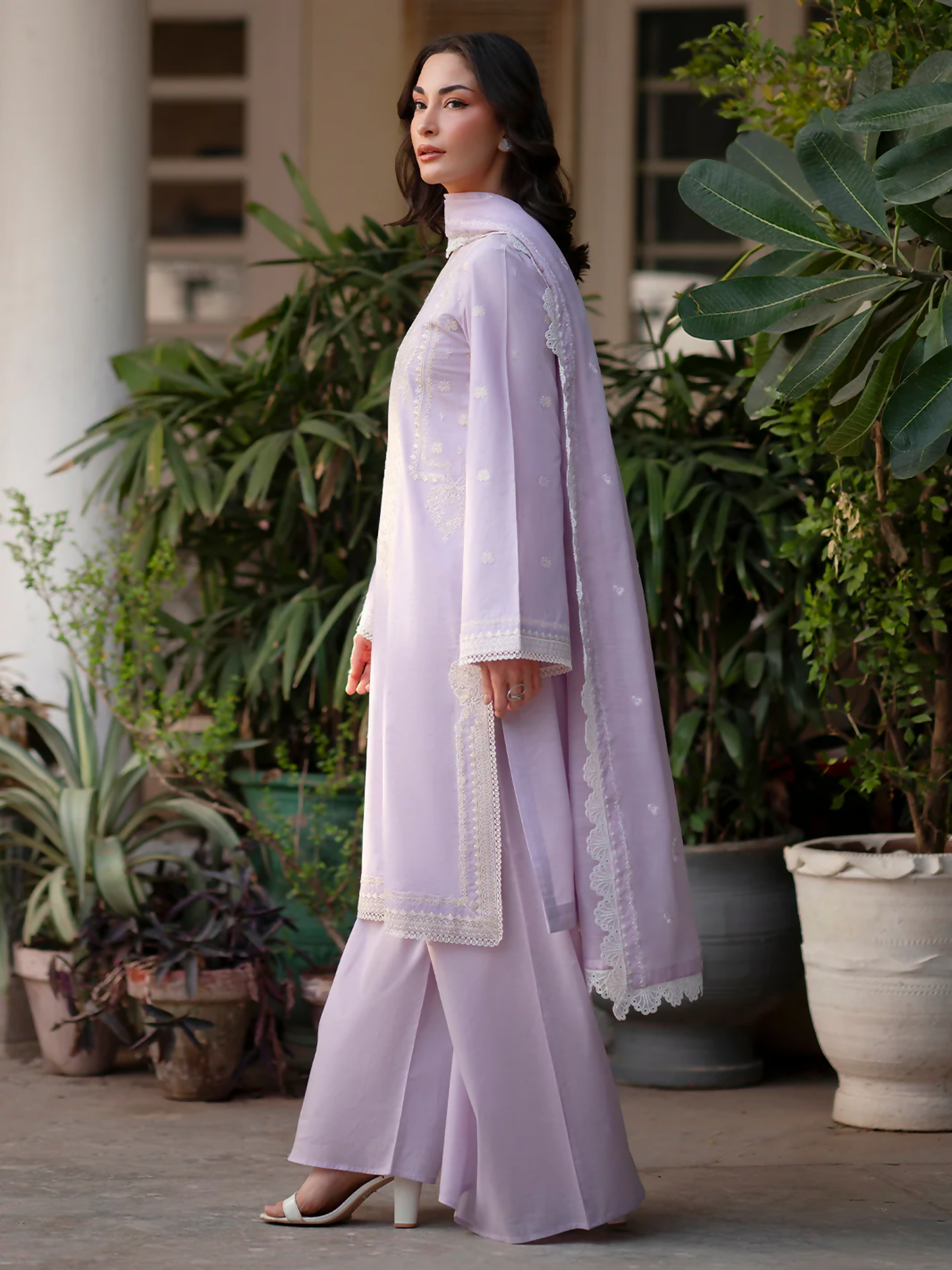 Mahnur Ember Lawn Embroidered Unstitched 3-Piece Suit-EM-009