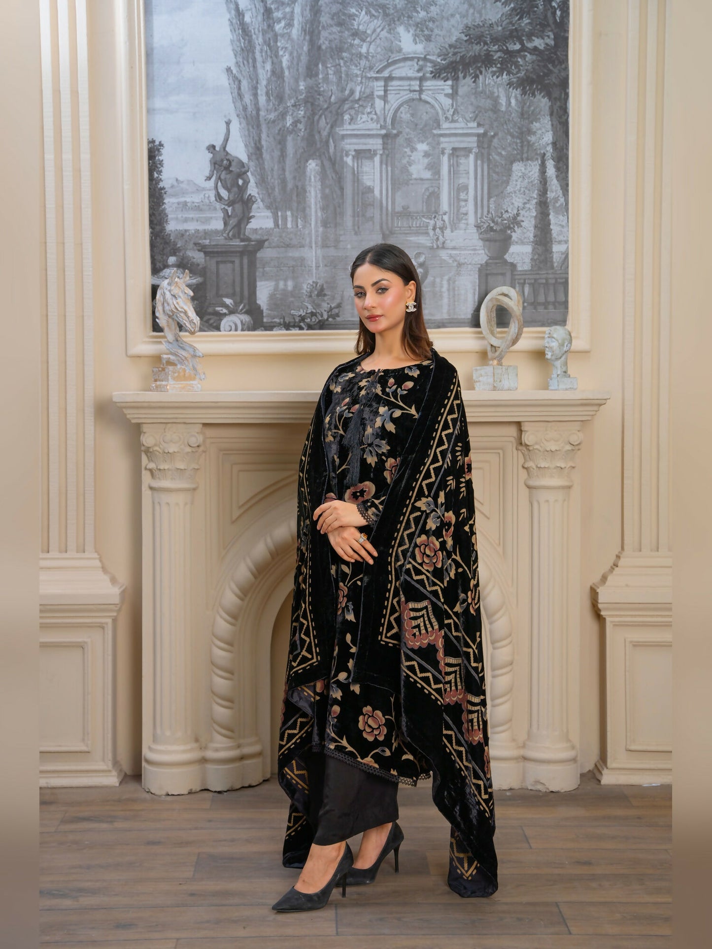 Noori Palachi Embossed Printed Unstitched 3-Piece Suit