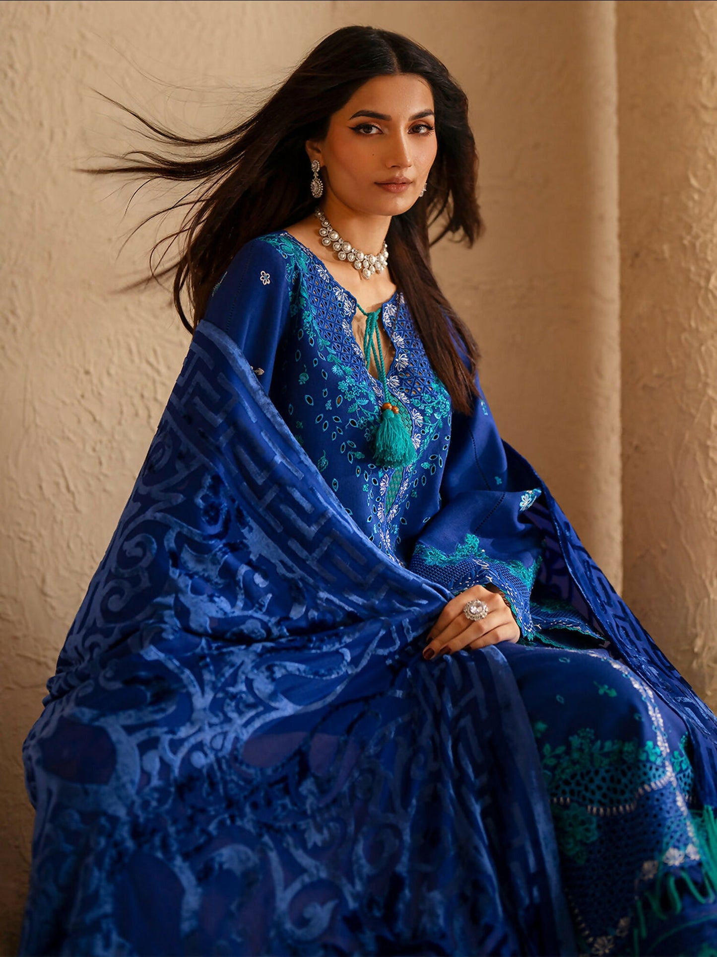 Binilyas Saqqara Kotrai Embroidered Unstitched 3-Piece Suit-162-A