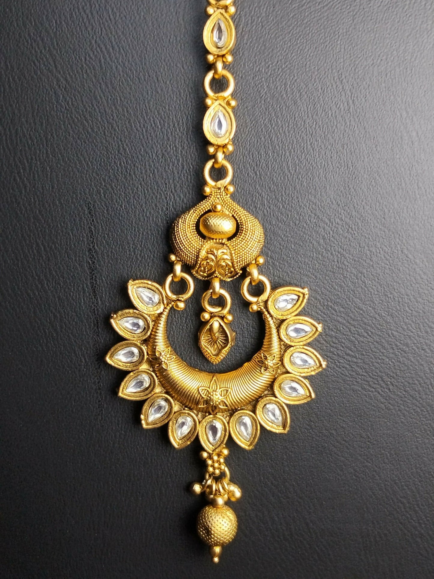 H&A Jewellery Maang Tikka