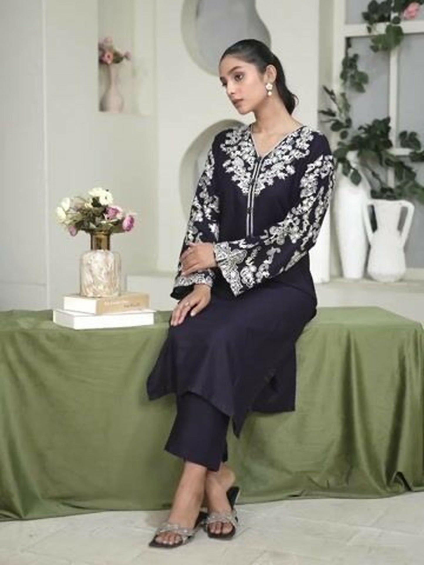 Stylish Collection Aaraish Linen Embroidered Stitched 2-Piece Suit- Blue Garnet