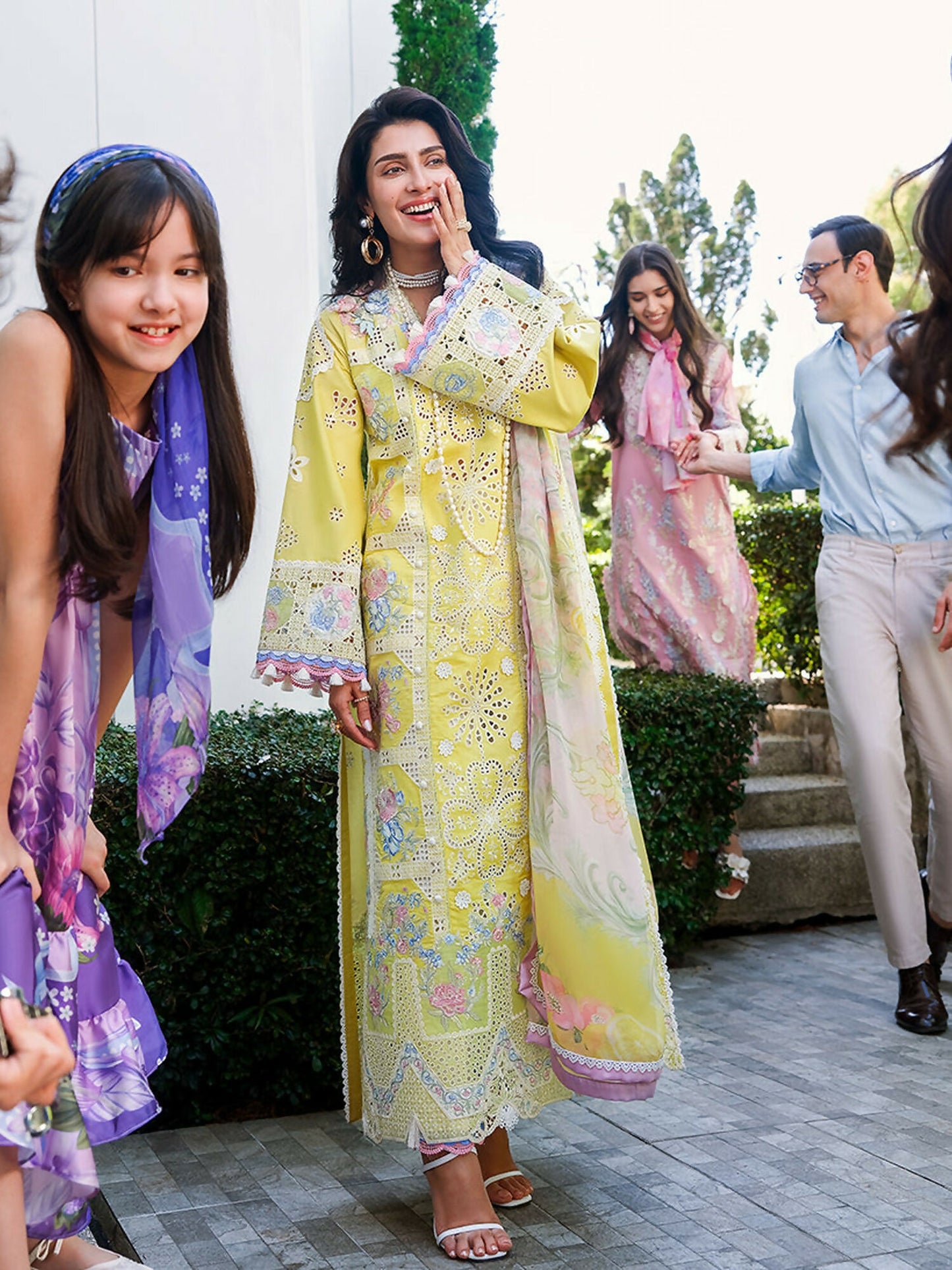 Mushq A Moi Luxury Lawn Embroidered Unstitched 3-Piece Suit-Tender Whisper