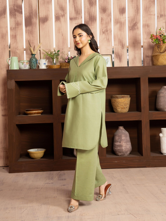 Panache Apparel Winter Core Khaddar Embroidered Stitched 2-Piece Suit-Cedar