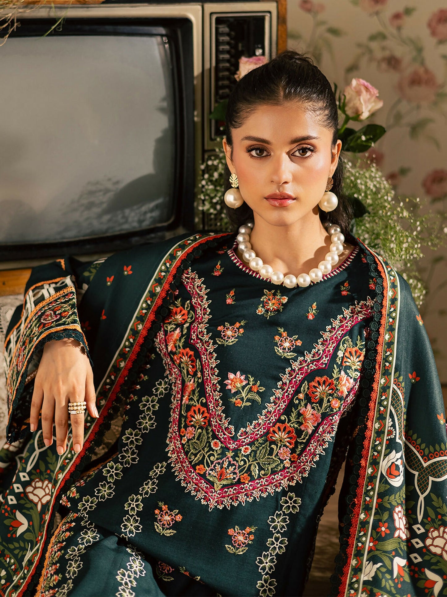 Mahnur Kaia Slub Linen Embroidered Stitched 3-Piece Suit-K- 08