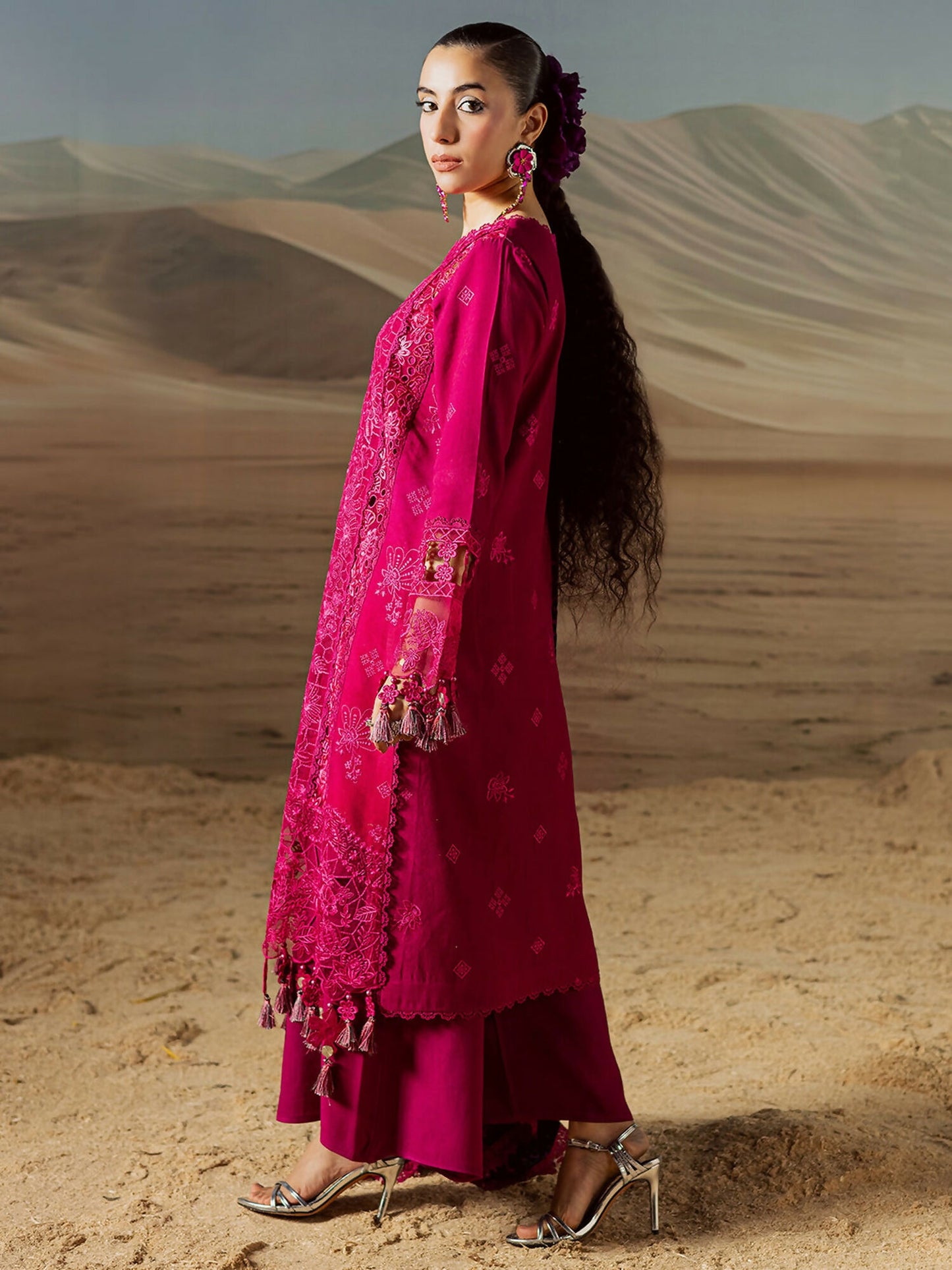 Mahnur Amelia Kotrai Embroidered Stitched 3-Piece Suit–CK-011