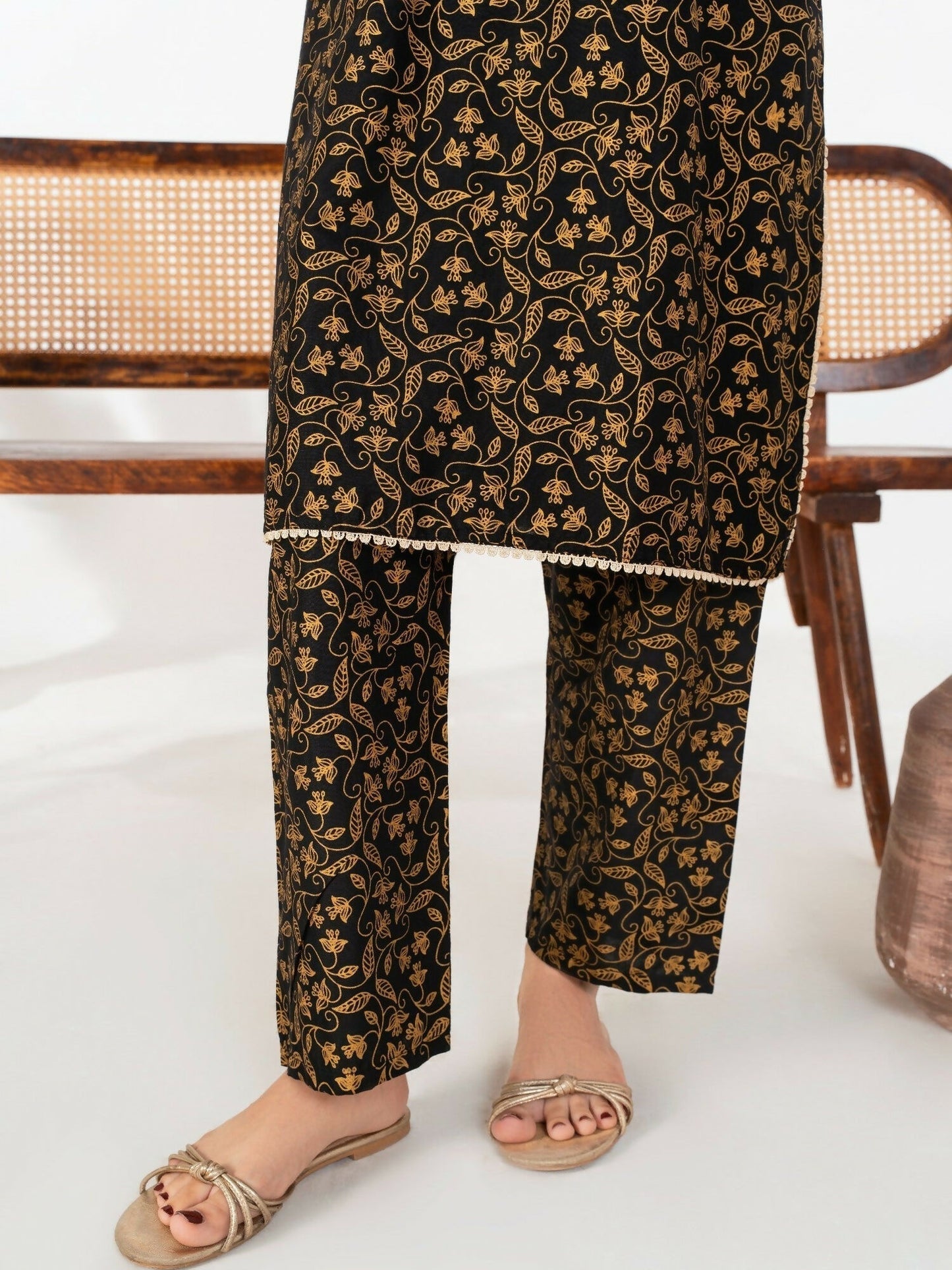 Stylish Collection Enchant Pret Linen Printed Co-Ord Set-Leaf Black