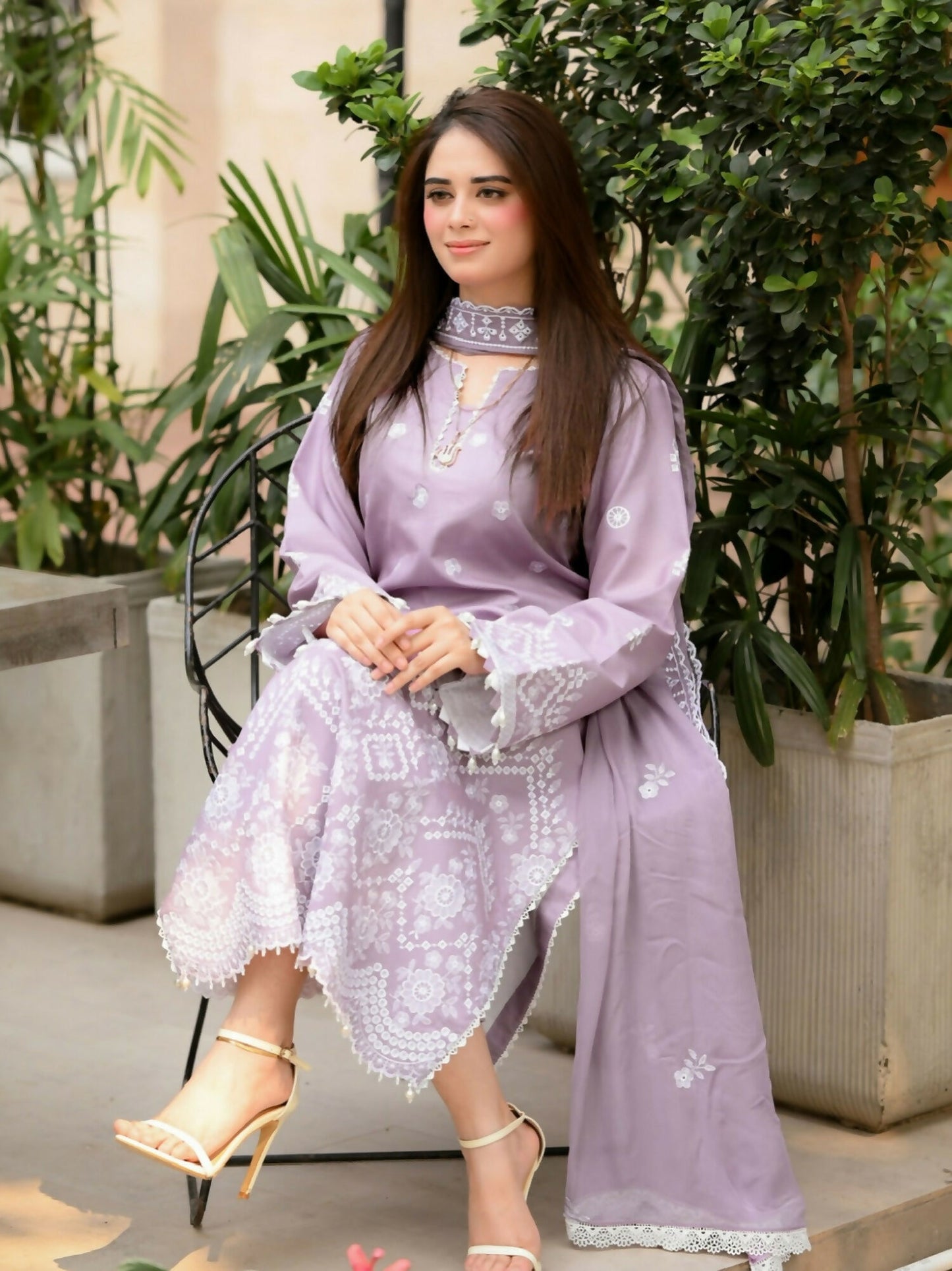 Zeephire Linen Embroidered Stitched 3-Piece Suit-Meerub