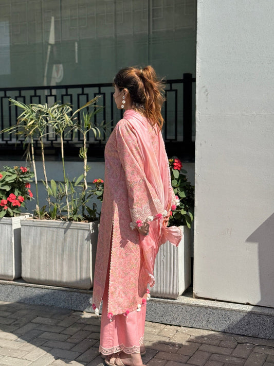 Pink Sehrish Kanwal Festive Print'26 Lawn Embroidered Stitched 3-Piece Suit-Flora