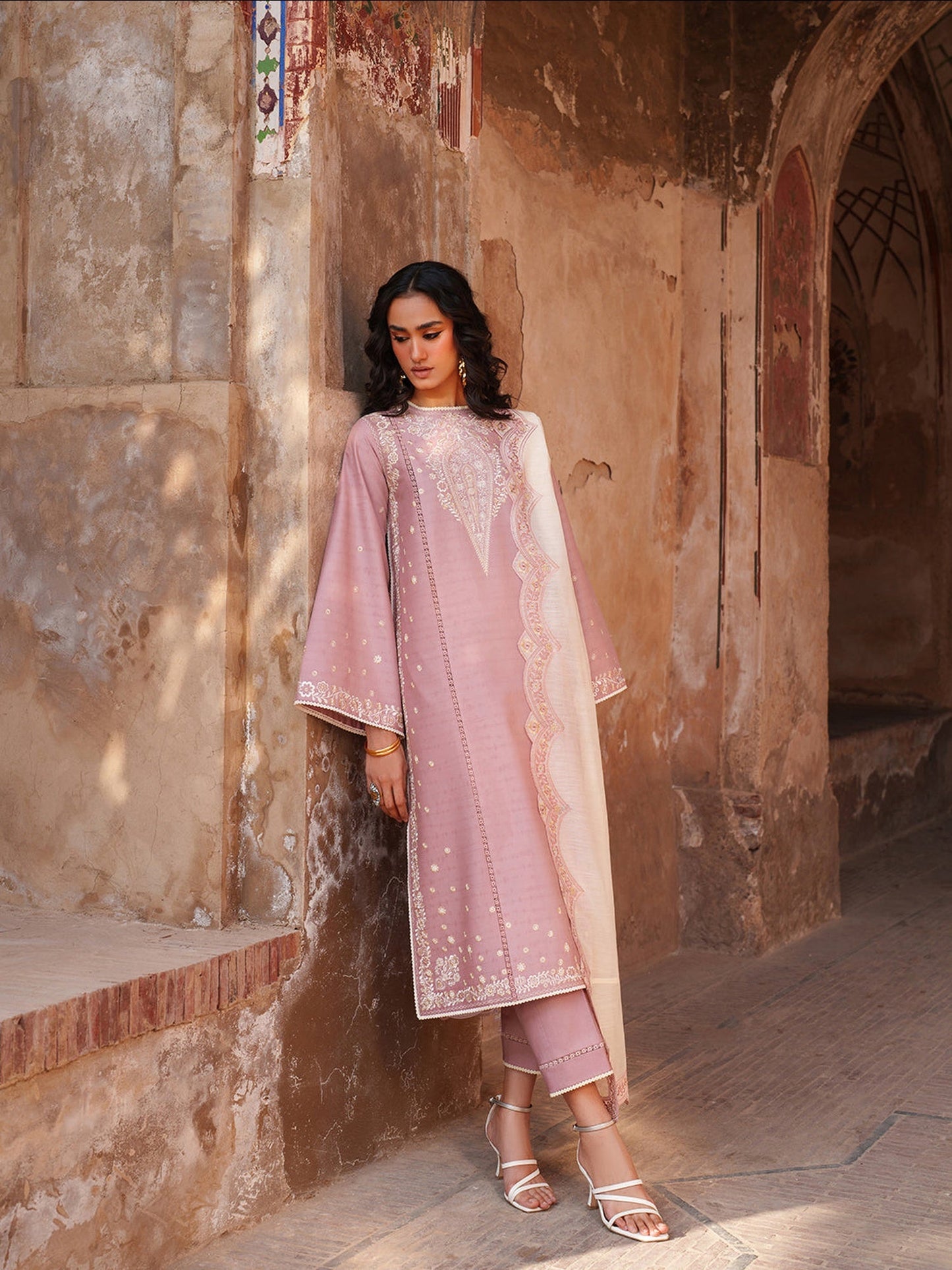 Pink Binilyas Suroor Lawn'26 Embroidered Unstitched 3-Piece Suit-245-B
