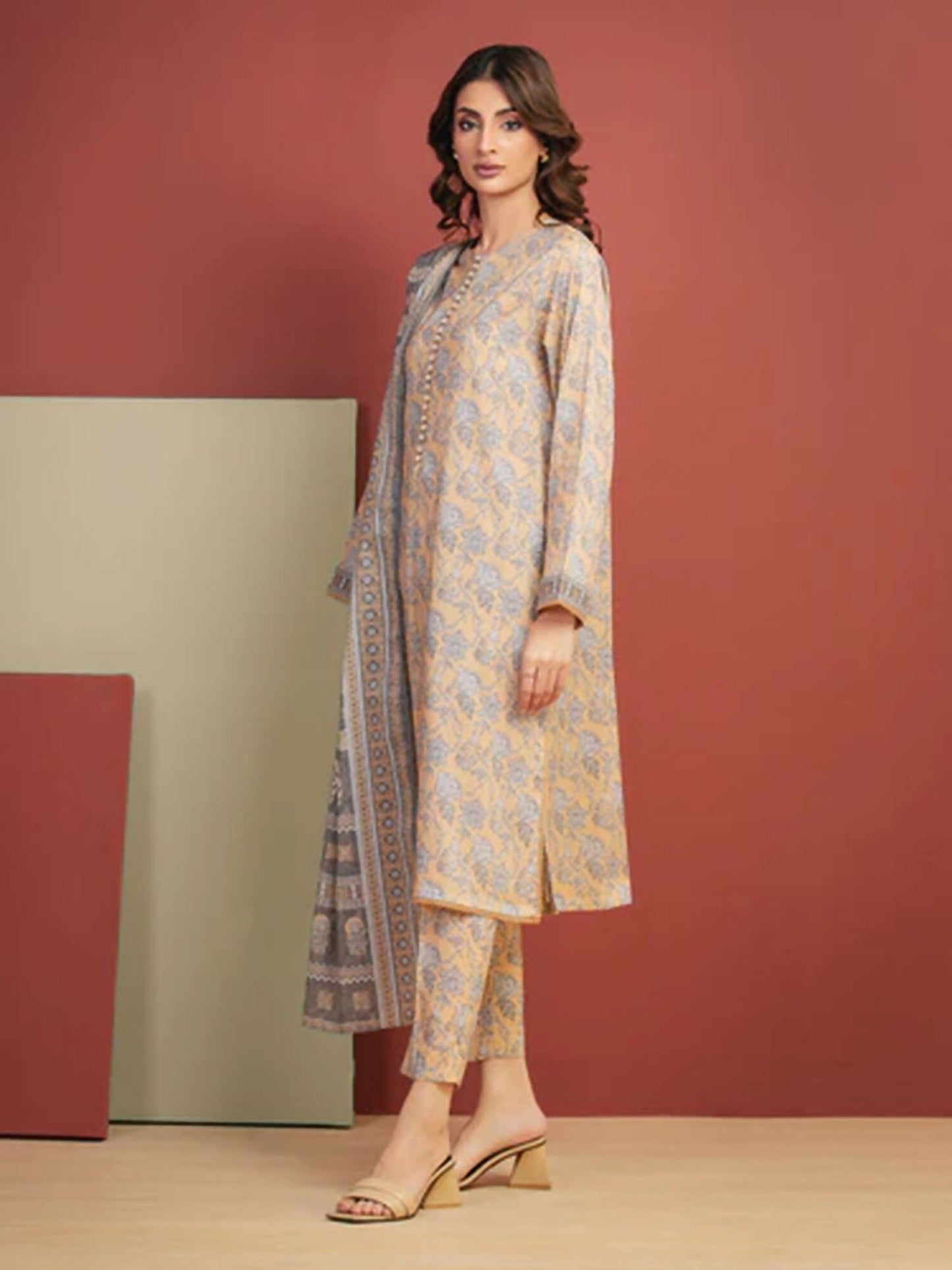 Edenrobe Allure Summer Lawn Printed Unstitched 3-Piece Suit-EWU5A1-35327