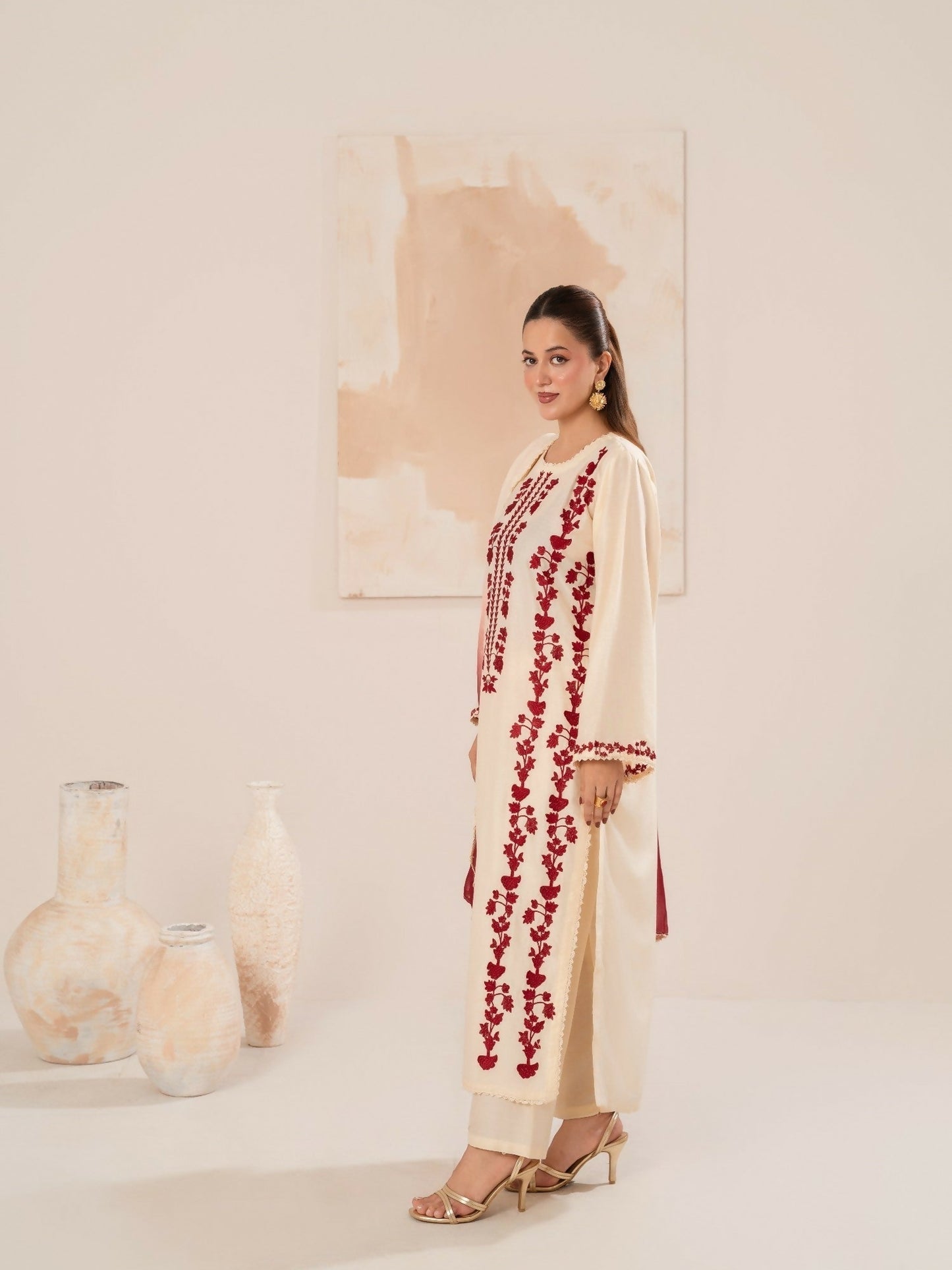 Stylish Collection Luxe Edit Linen Embroidered Stitched 3-Piece Suit-Aizal