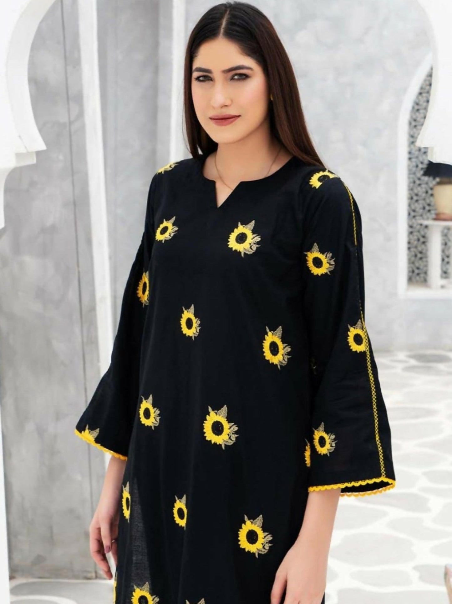 Stylish Collection Aaraish Cotton Embroidered Stitched 2-Piece Suit–Black Sunflower