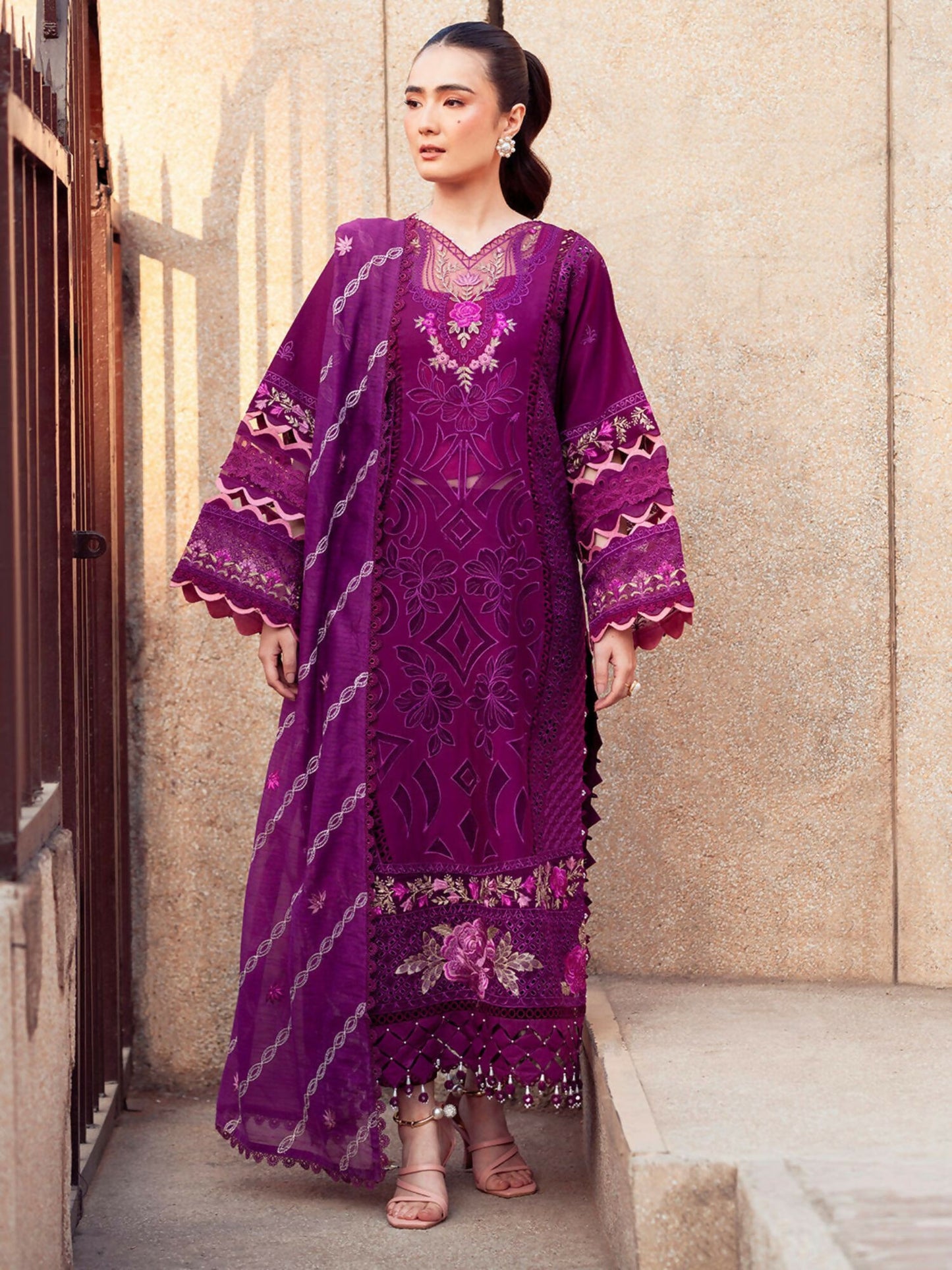 Parishay embroidered lawn front with intricate neckline and borders – stitched 3-piece suit