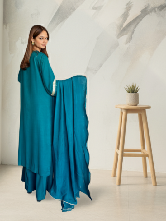 Zubia Motiwalla Silk Embroidered Stitched 3-Piece Suit-ZM309