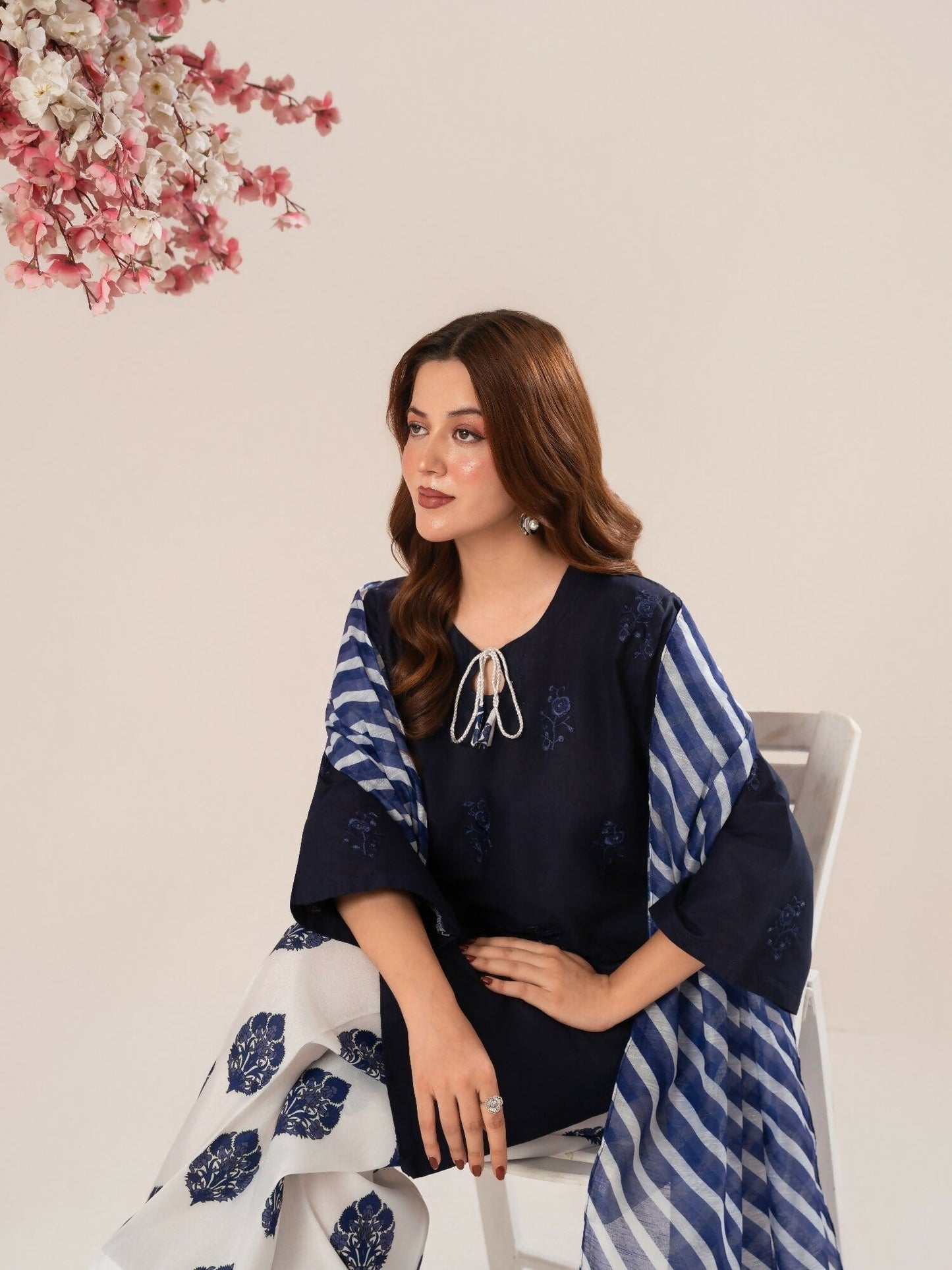 Stylish Collection Luxe Edit Cotton Embroidered Stitched 3-Piece Suit-Salina