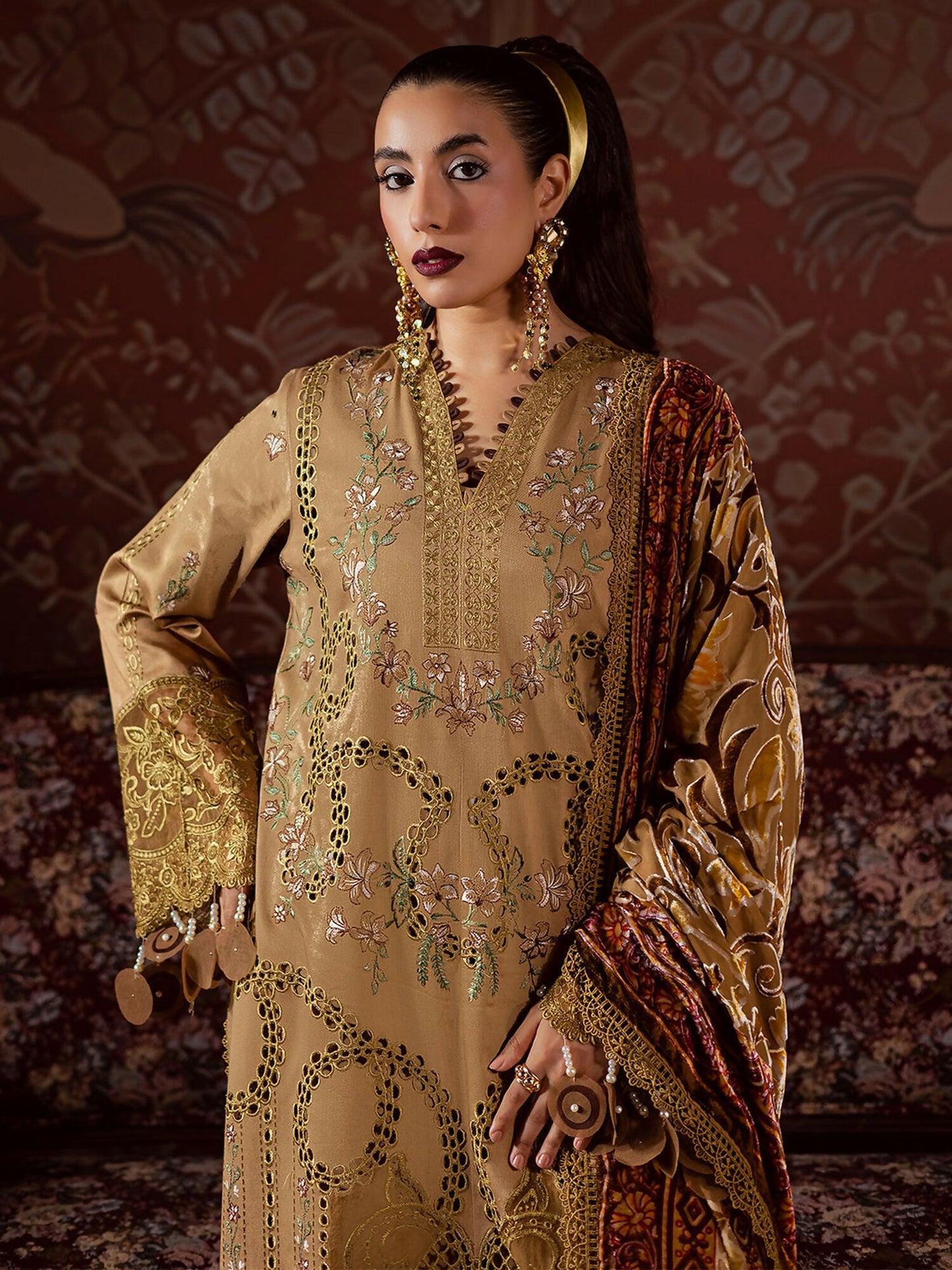 Mahnur Amelia Kotrai Embroidered Stitched 3-Piece Suit–CK-006