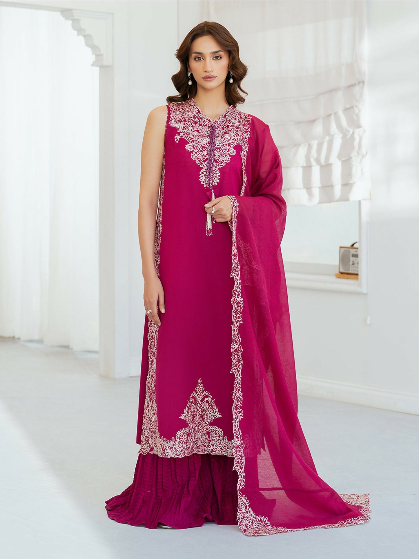 Mahnur Sera Pret'26 Lawn Embroidered Unstitched 3-Piece Suit-SP-10