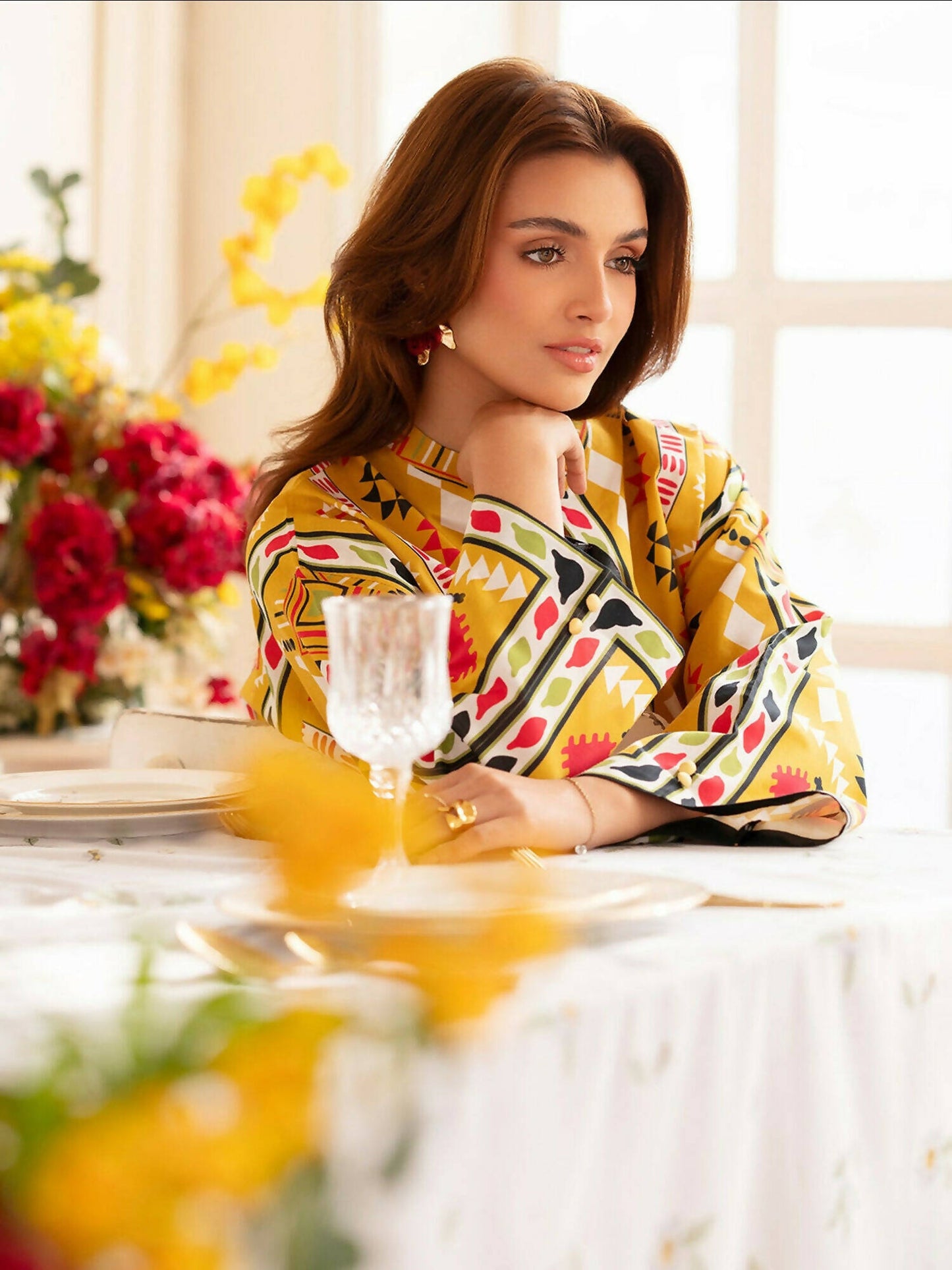 Mahnur Noir Lawn'26 Printed Unstitched 2-Piece Suit-N-02