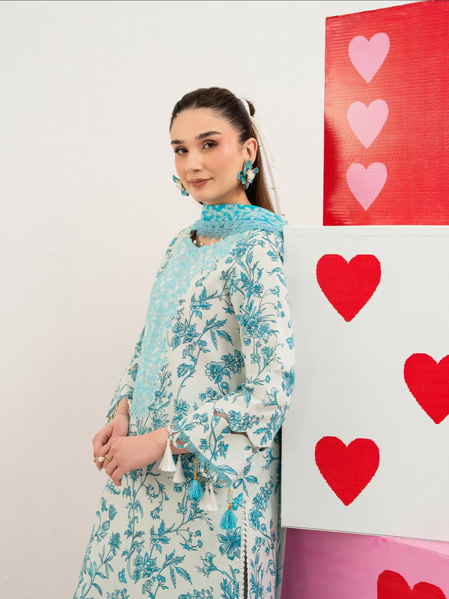 Mahnur Anaya Lawn Vol-1 Embroidered Unstitched 3-Piece Suit-ANA-014