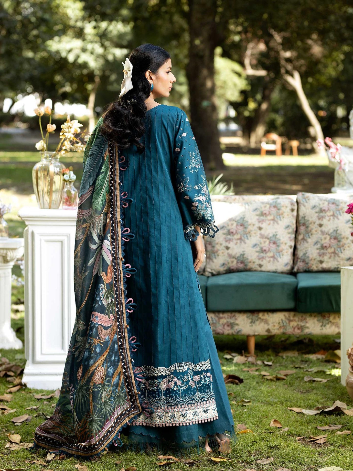 Blue Rabazka Lawn Embroidered Unstitched 3-Piece Suit-WUS-SV1-25-LUX-04
