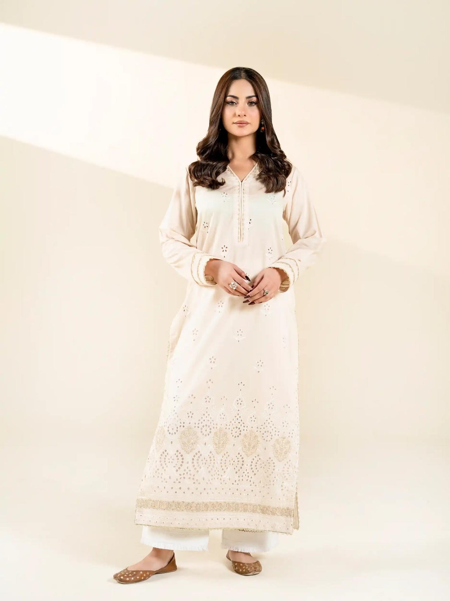 Off White-Rabazka Blended Lawn Embroidered Stitched Shirt-WRTW-DELW-1PC-S26-02