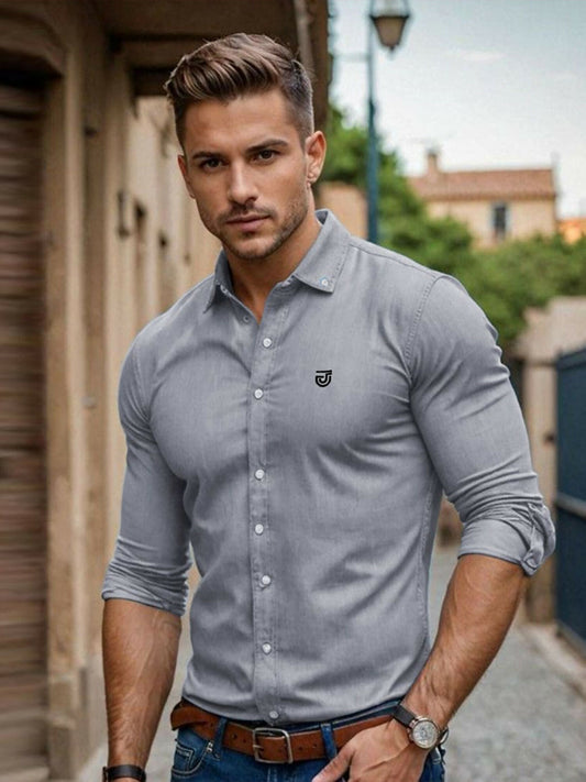 Men's solid cotton-polyester button-down casual shirt with left chest embroidery logo and cuff embroidery.