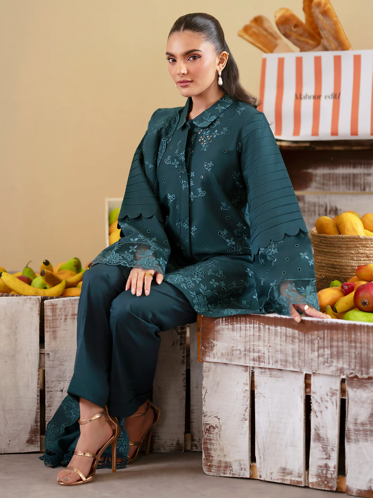 Mahnur Ember Lawn Embroidered Stitched 3-Piece Suit-EM-014