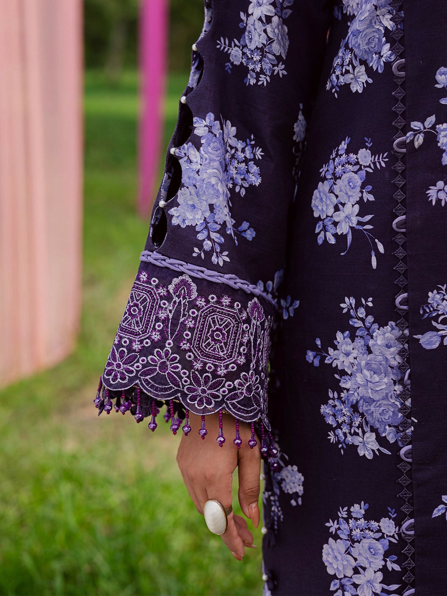 Parishay Rang e Sarma Khaddar Embroidered Stitched 3-Piece Suit-SAR-04