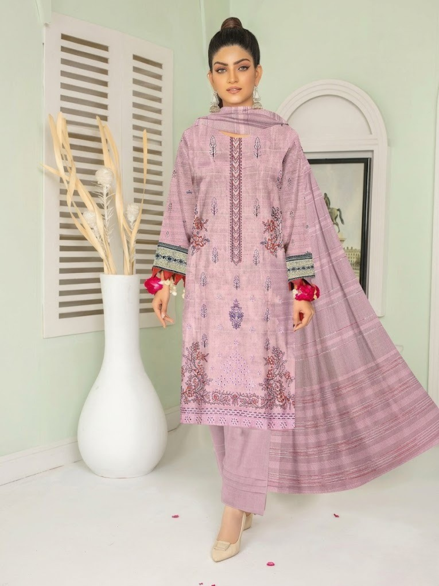 Bin Shaukat Noor e Chashm Vol 04 Lawn Embroidered Unstitched 3-Piece Suit-NRC-D07