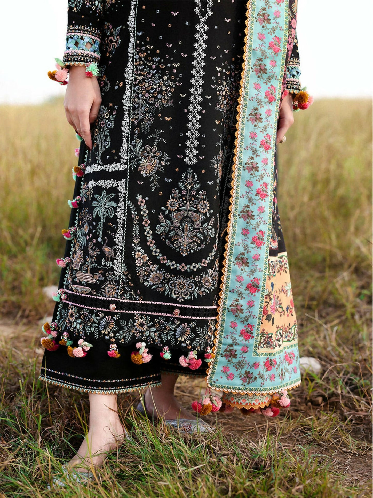 Hussain Rehar Khaddar'25 Embroidered Unstitched 3-Piece Suit-Malika
