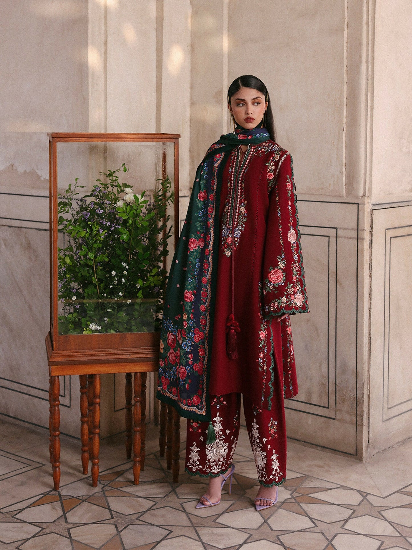 Jugnu By Hussain Rehar Khaddar'25 Embroidered Unstitched 3-Piece Suit-Gulshan