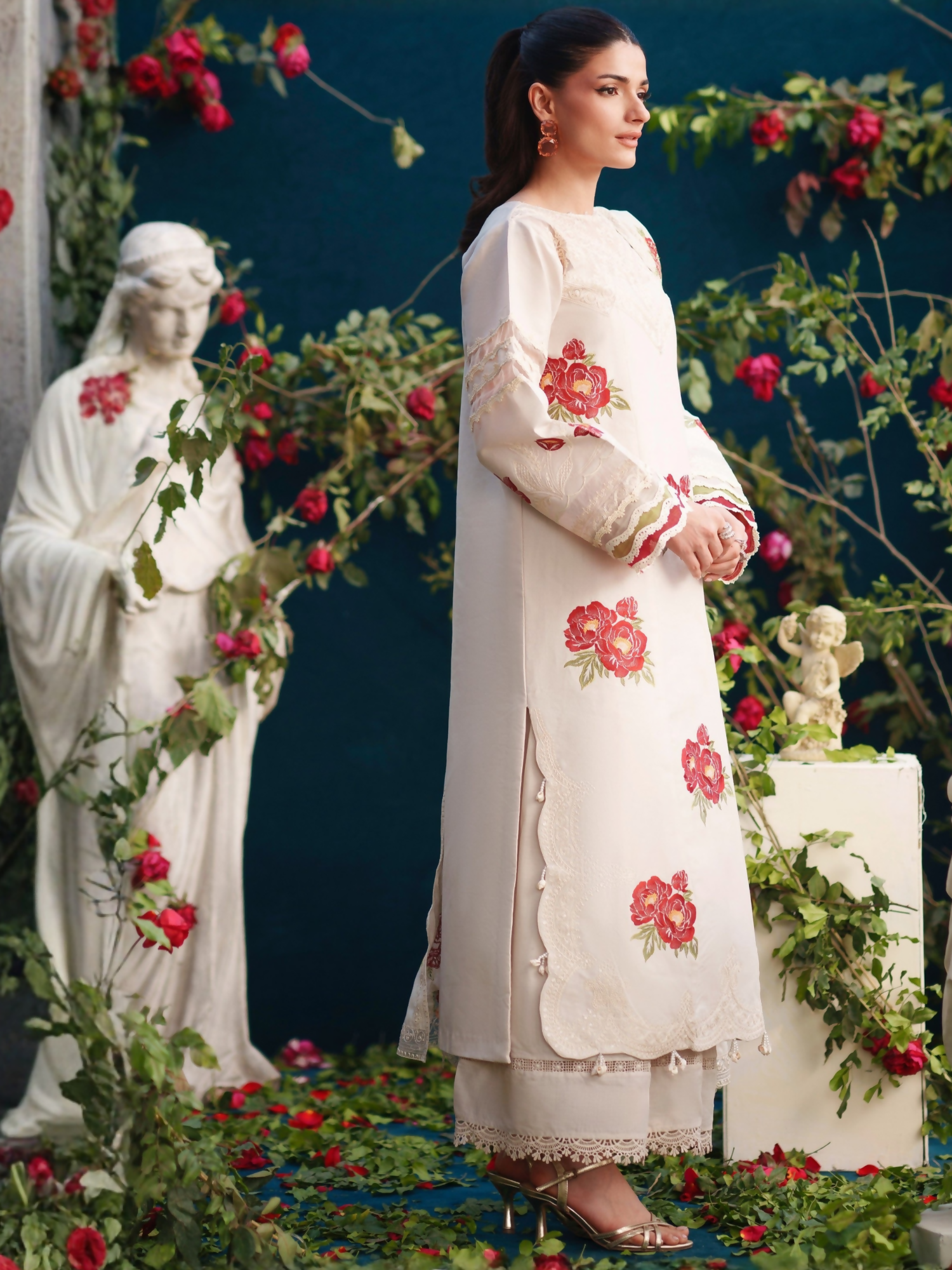 Parishay Summer Queen Lawn Embroidered Unstitched 3-Piece Suit-SQ-16