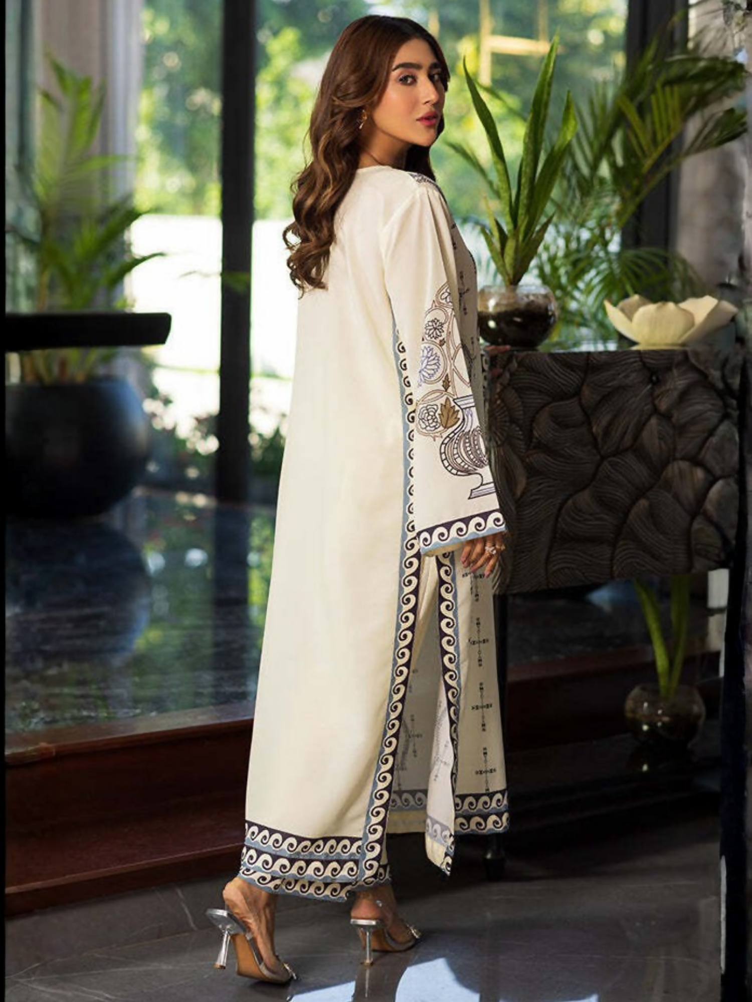 MH Cloth House Poly Lawn Printed Stitched 2-Piece Suit-Zaibunisa