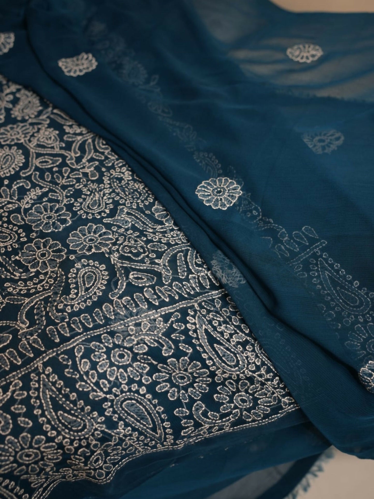 AB Hand Embroideries Chiffon Embroidered Unstitched 2-Piece Suit