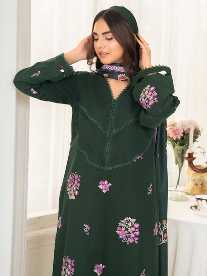 Panache Apparel Winter Basics Khaddar Embroidered Stitched 3-Piece Suit-Spruce