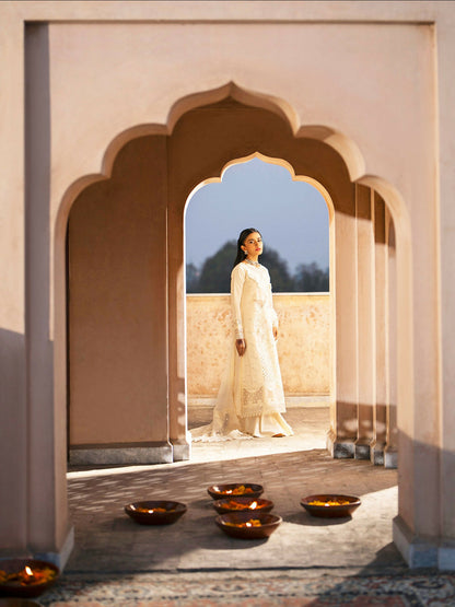 Binilyas Dilbaro Luxury Lawn Embroidered Unstitched 3-Piece Suit-401-A