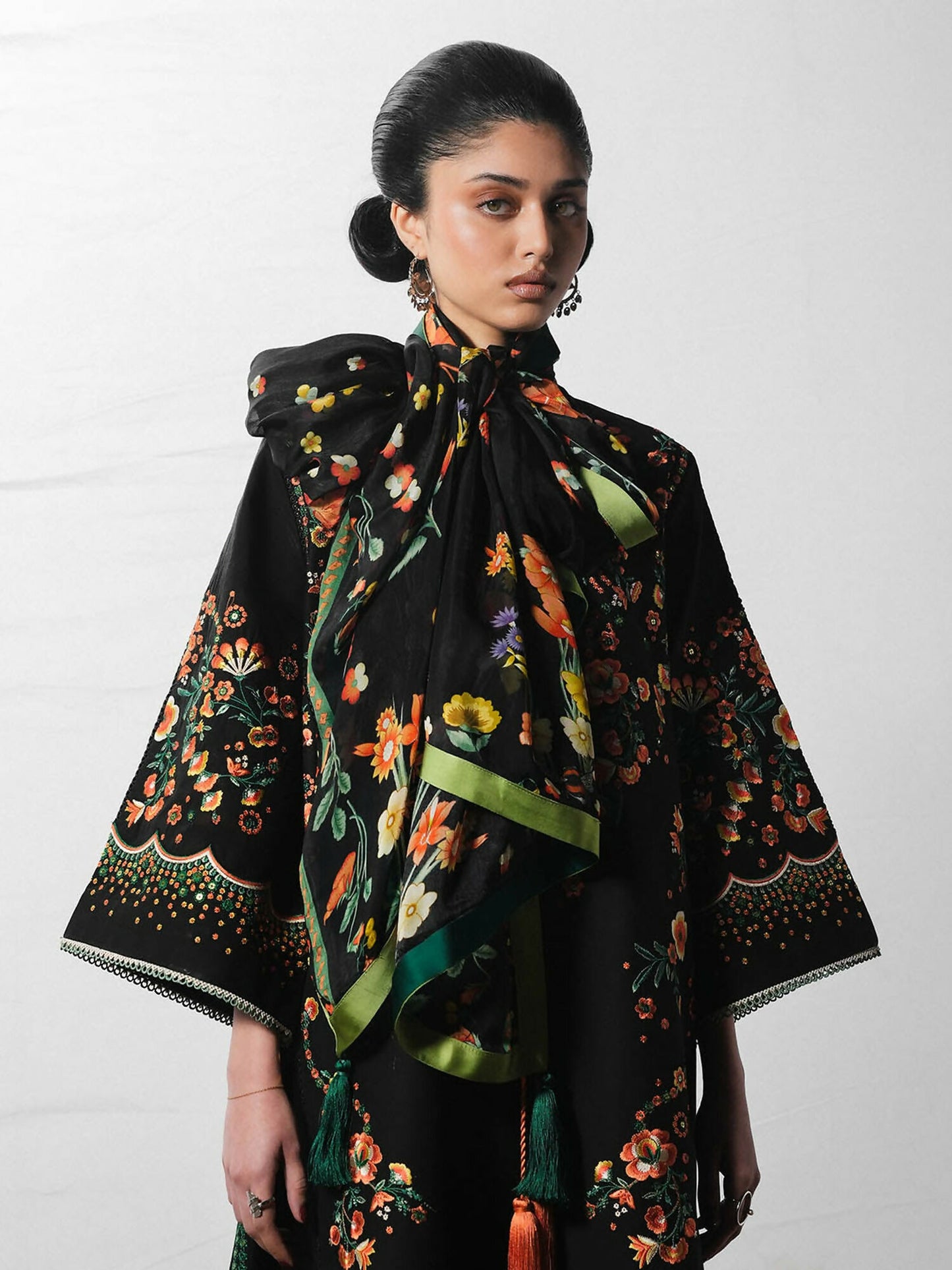 Jugnu by Hussain Rehar The Reserved View SS/Edit I Cotton Embroidered Unstitched 3-Piece Suit-Bahri