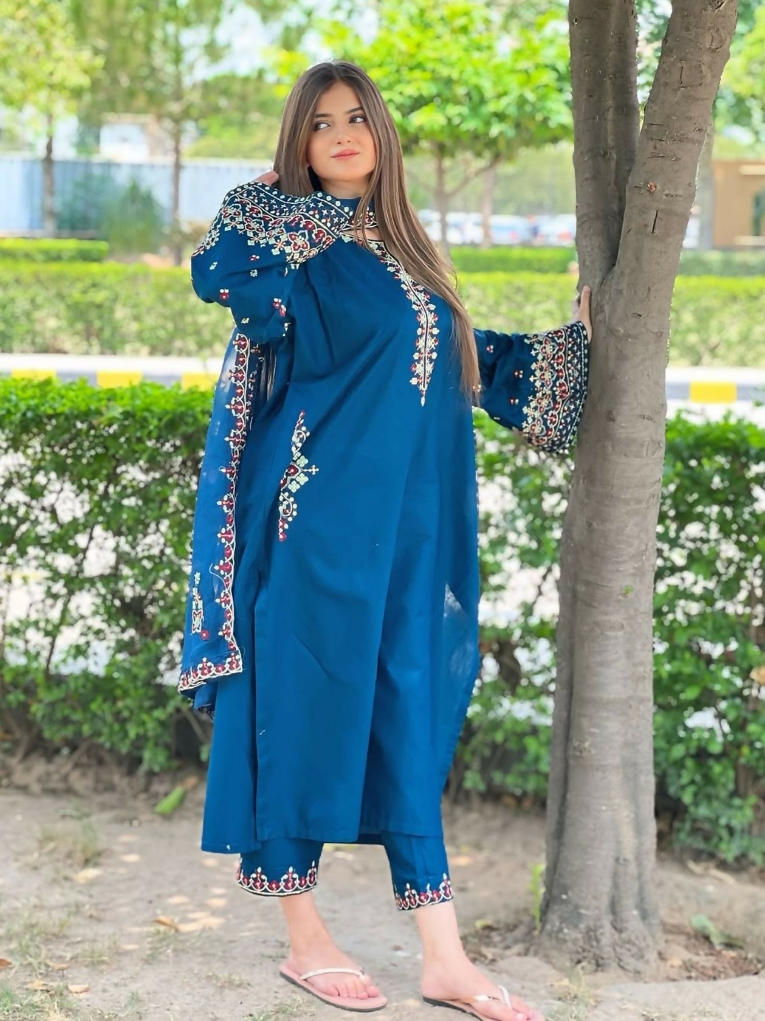 Stitched 3-piece embroidered lawn suit with matching dupatta and trouser from Tehzeeb Libas.
