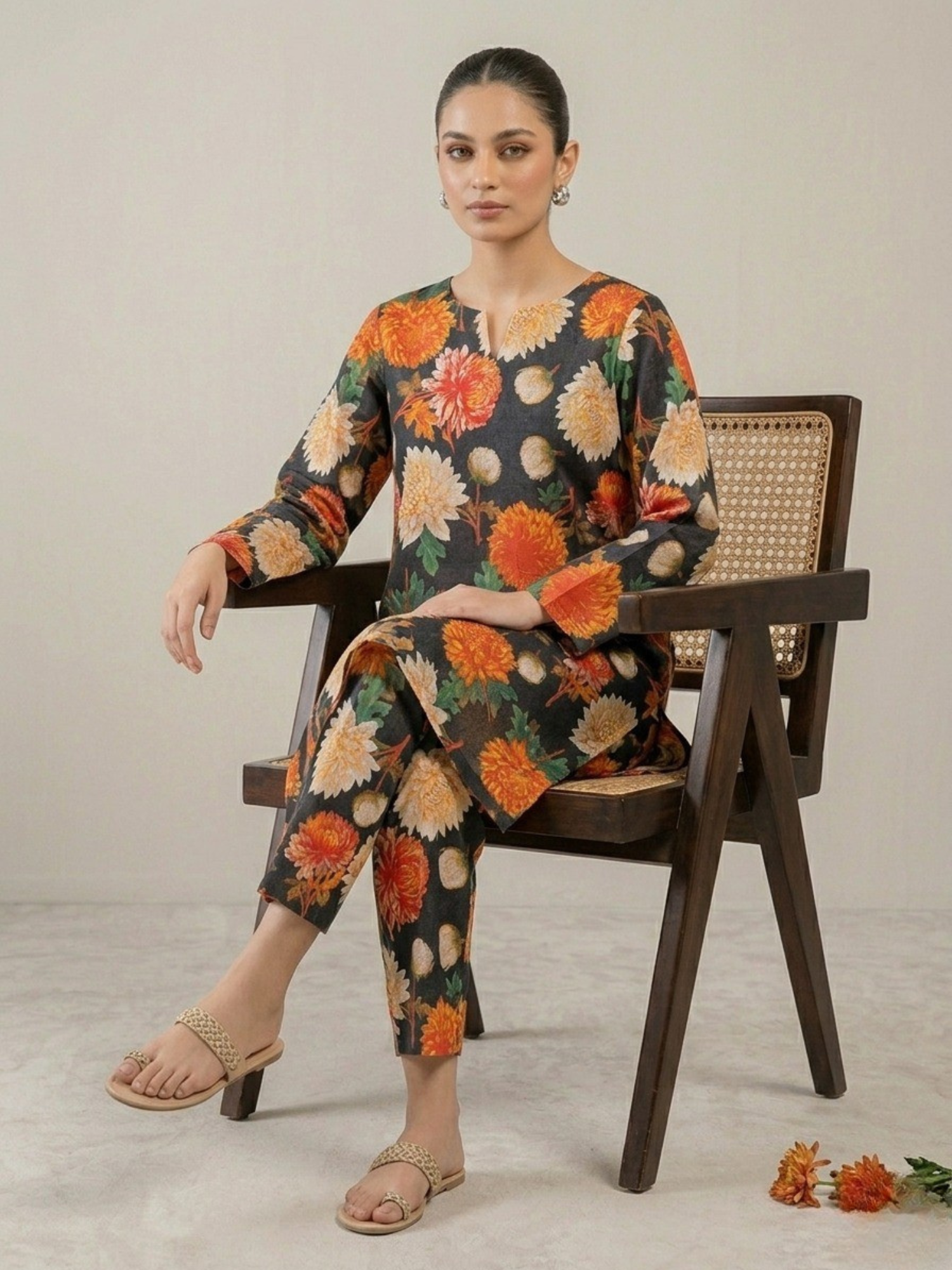 Multi Bin Shaukat Lawn Printed Unstitched 2-Piece Suit