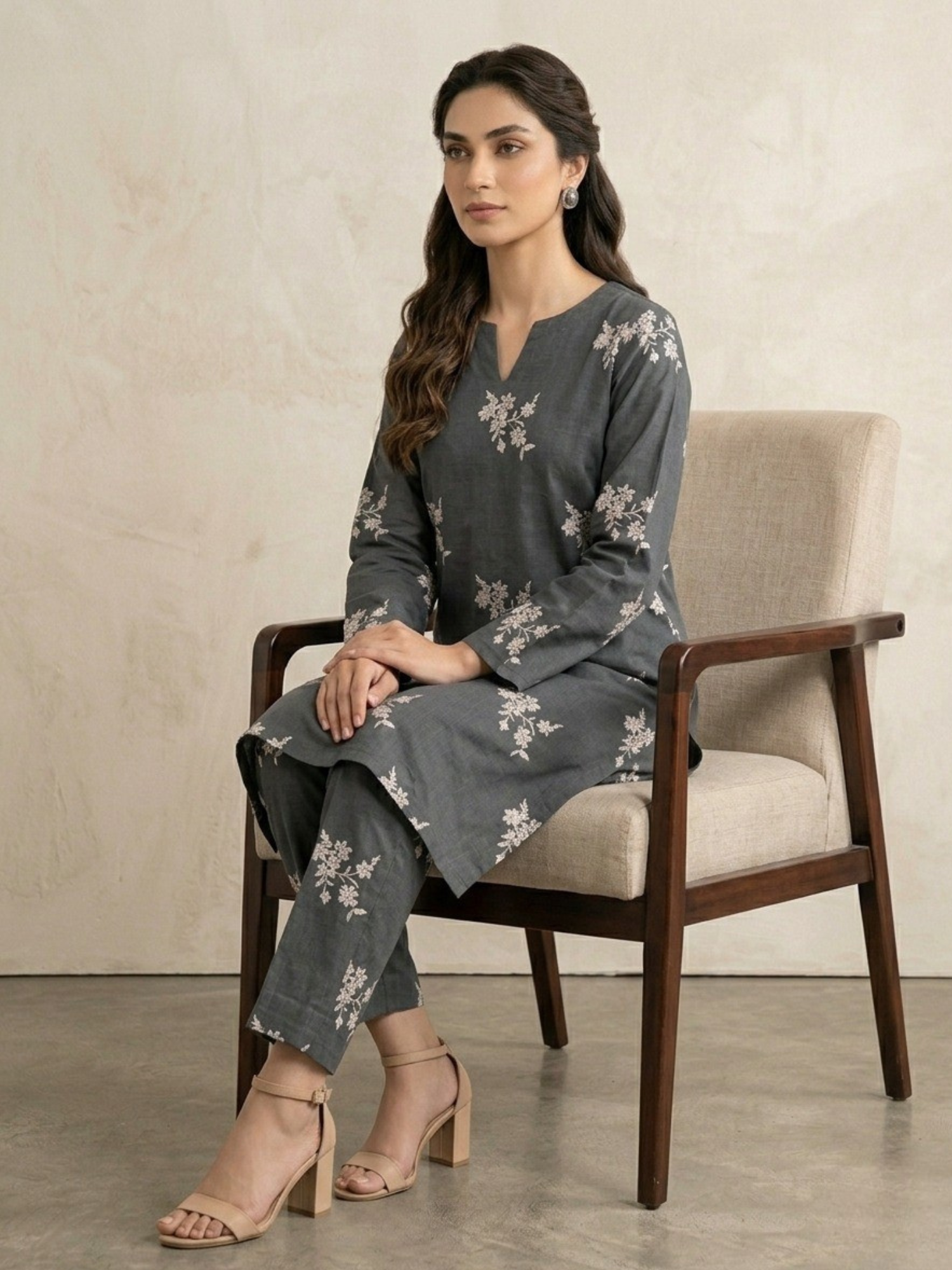 Grey Bin Shaukat Lawn Printed Unstitched 2-Piece Suit
