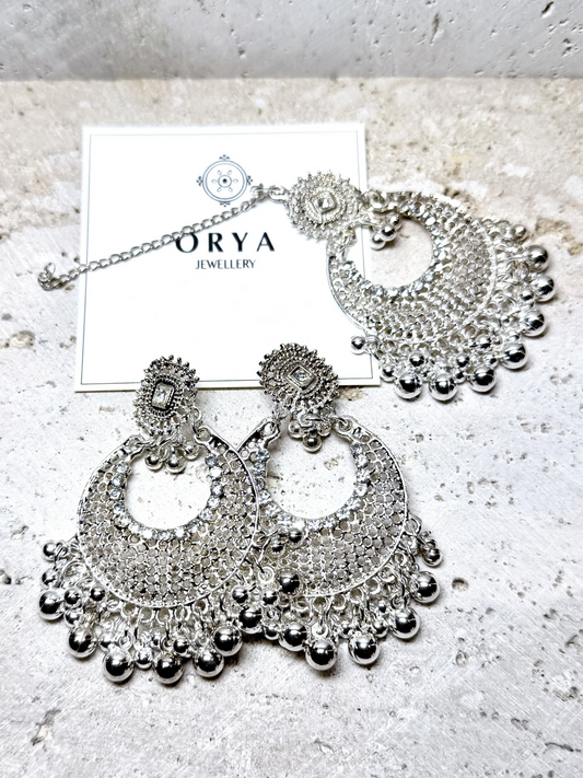 Orya Jewellery Maang Tikka and Earrings Set